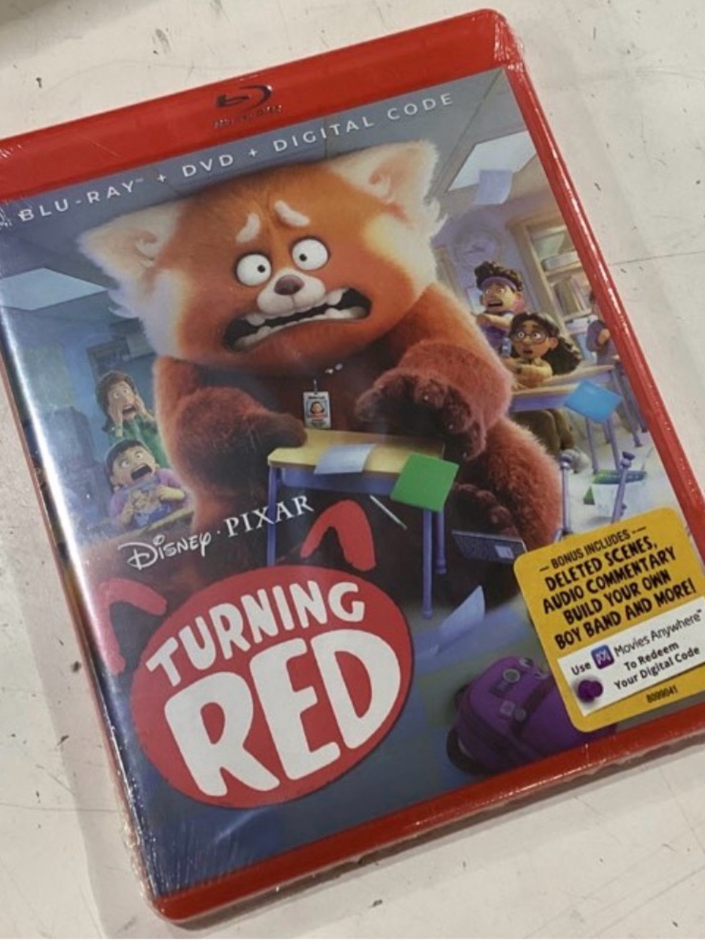 Turning Red (Red) Blu‑ray + DVD + Digital Code